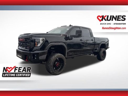 Used 2024 GMC Sierra 2500 AT4X image 6
