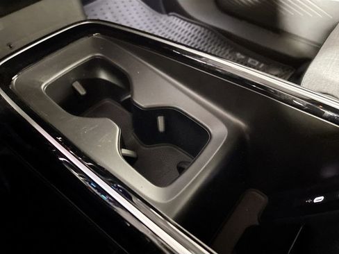 New 2026 Volkswagen ID.4 Pro image 15