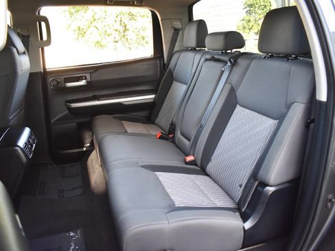Used 2014 Toyota Tundra SR5 w/ SR5 Upgrade Package RWD image 49