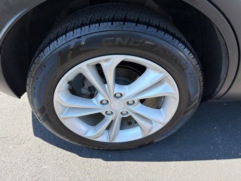 Used 2020 Buick Encore GX Preferred w/ Cold Weather Comfort Package FWD image 8