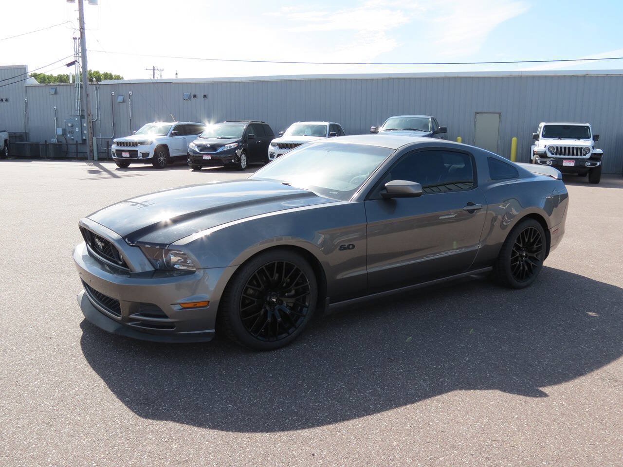 Used 2013 Ford Mustang GT w/ Security Pkg RWD image 6