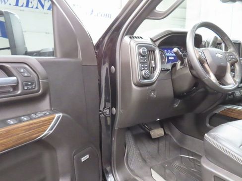 Used 2023 Chevrolet Silverado 3500 High Country w/ Z71 Off-Road Package image 63