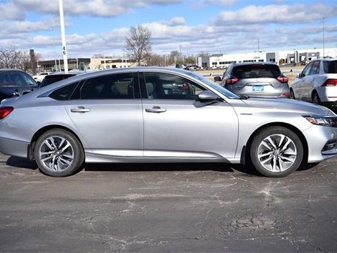 Used 2020 Honda Accord EX image 5