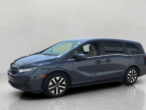 Used 2025 Honda Odyssey EX-L image 10