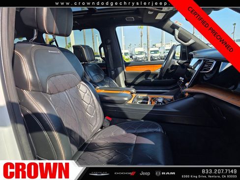 Certified 2024 Jeep Grand Wagoneer L Series III AWD/4WD image 12