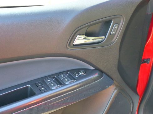 Used 2021 Chevrolet Colorado Z71 w/ Safety Package image 28