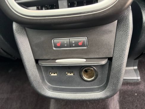Used 2017 Lincoln MKX Reserve AWD/4WD image 32