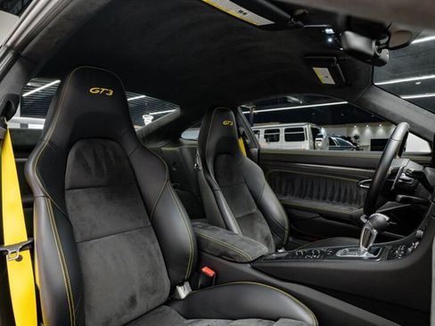 Used 2018 Porsche 911 GT3 RWD image 36