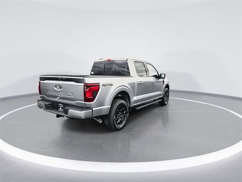 New 2025 Ford F150 XLT w/ Equipment Group 302A MID image 8