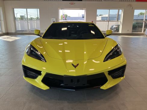 Used 2020 Chevrolet Corvette Stingray Coupe w/ 1LT image 2