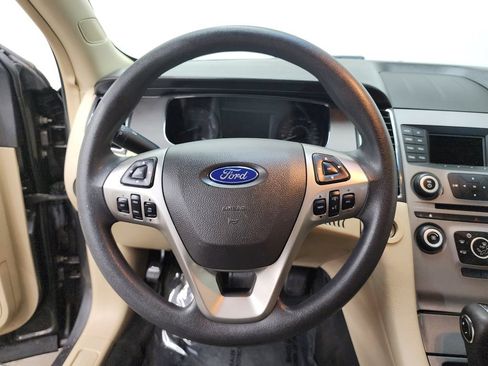 Used 2017 Ford Taurus SE FWD image 14