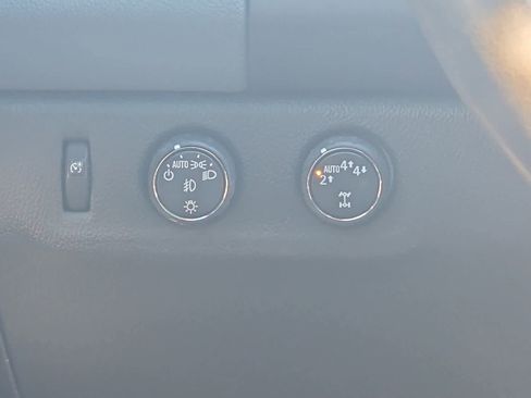 Used 2019 Chevrolet Colorado Z71 image 11