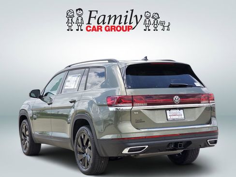 New 2026 Volkswagen Atlas SE FWD image 3