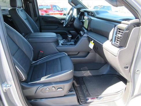 New 2026 GMC Sierra 1500 AT4X AWD/4WD image 12