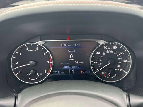 Used 2024 Nissan Altima 2.5 SR w/ SR Premium Package FWD image 25