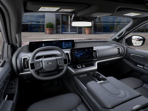 New 2027 Ford Expedition Platinum w/ Stealth Appearance Package AWD/4WD image 9