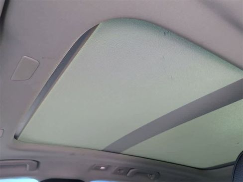 Used 2024 Volvo XC60 B5 Plus w/ Protection Package Premier image 18