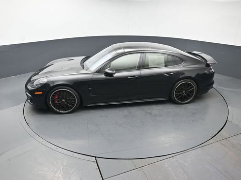 Used 2020 Porsche Panamera GTS AWD/4WD image 40