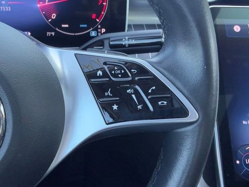 Used 2024 Mercedes-Benz C 300 Sedan image 10