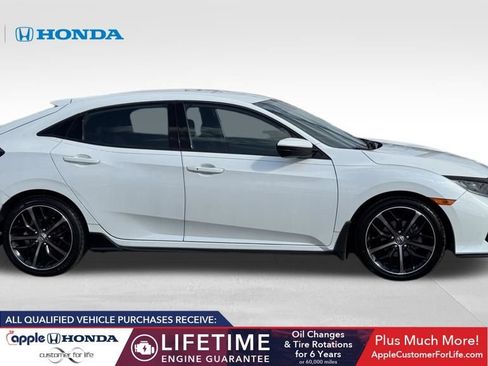 Used 2021 Honda Civic Sport image 4