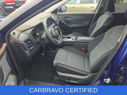 Used 2023 Nissan Rogue SV image 6