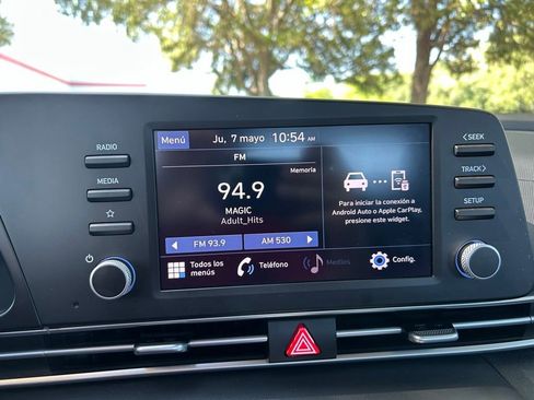 Used 2023 Hyundai Elantra SE FWD image 23
