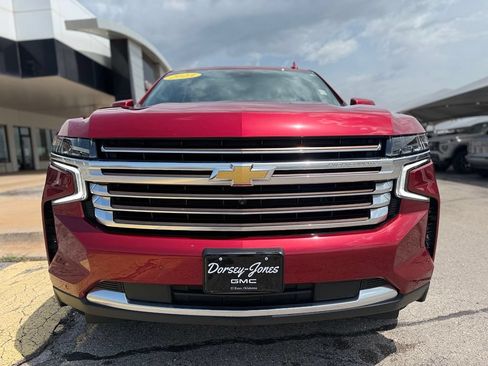 Used 2023 Chevrolet Tahoe High Country AWD/4WD image 2