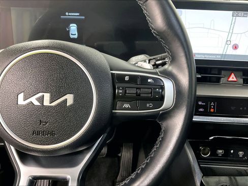 Used 2024 Kia Sportage EX w/ EX Premium Package image 24