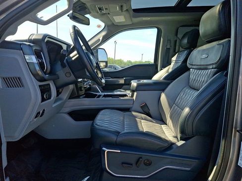 Used 2023 Ford F450 Limited w/ FX4 Off-Road Package AWD/4WD image 13