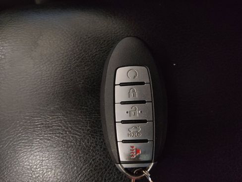 Used 2019 Nissan Sentra SV FWD image 32