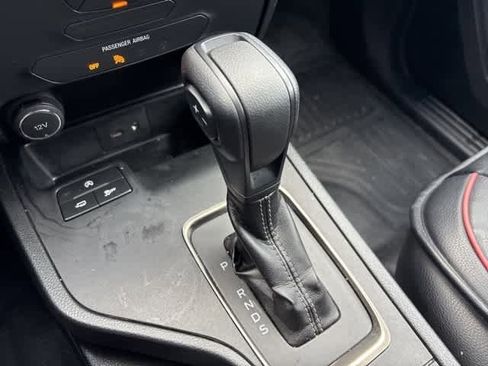 Used 2021 Ford Ranger XL image 18