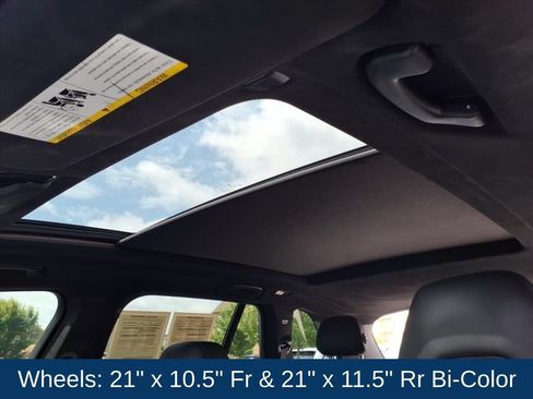 Used 2021 BMW X5 M AWD/4WD image 17