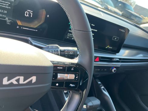 New 2026 Kia Sorento S FWD image 22