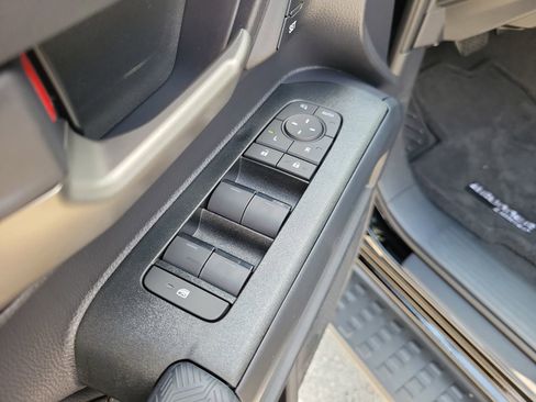 New 2026 Toyota 4Runner Limited AWD/4WD image 14