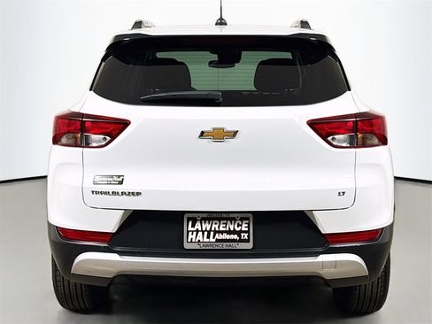 Used 2025 Chevrolet TrailBlazer LT image 5