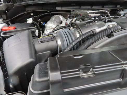 Used 2025 GMC Sierra 2500 AT4 w/ AT4 Premium Plus Package image 32