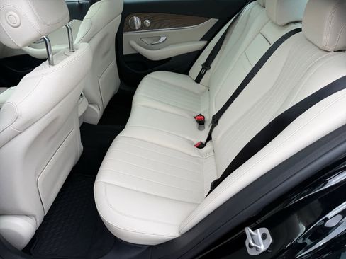 Certified 2023 Mercedes-Benz E 350 4MATIC Sedan image 11