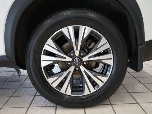 Used 2023 Nissan Rogue SL AWD/4WD image 51