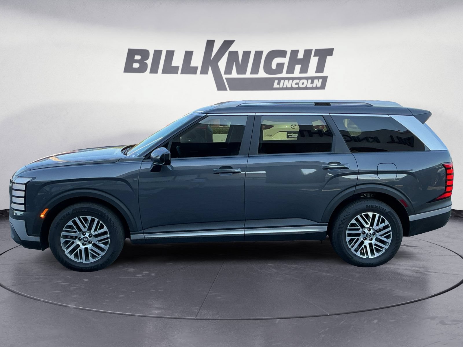 Used 2026 Hyundai Palisade SEL AWD/4WD image 3