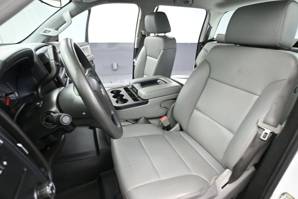Used 2018 Chevrolet Silverado 2500 W/T RWD image 18