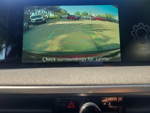 Certified 2025 Nissan Kicks SV FWD image 32