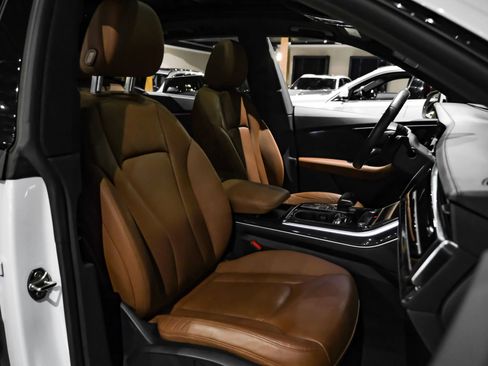 Used 2019 Audi Q8 Prestige w/ Year 1 Package AWD/4WD image 34