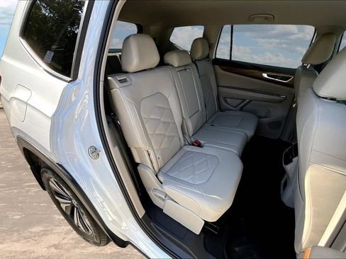 Used 2026 Volkswagen Atlas SE AWD/4WD image 27