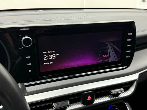 Used 2023 Kia K5 GT-Line image 29