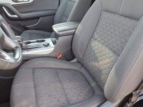 Used 2022 Chevrolet Blazer LT image 3