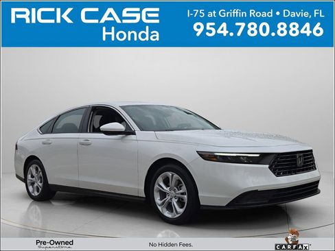 Certified 2025 Honda Accord LX image 1