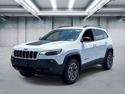 Used 2022 Jeep Cherokee Trailhawk w/ Premium Leather Package AWD/4WD image 1