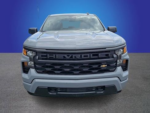 Used 2025 Chevrolet Silverado 1500 Custom AWD/4WD image 2