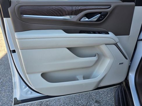 Used 2024 GMC Yukon Denali image 49