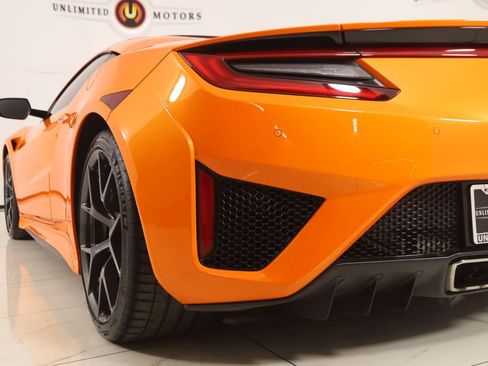 Used 2020 Acura NSX AWD/4WD image 32